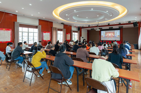 新昌制藥廠組織黨員收看黨的二十大開(kāi)幕式實(shí)況直播