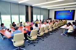 浙江醫(yī)藥2025年企業(yè)文化工作會議召開