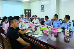 市市場(chǎng)監(jiān)管局來(lái)新昌制藥調(diào)研