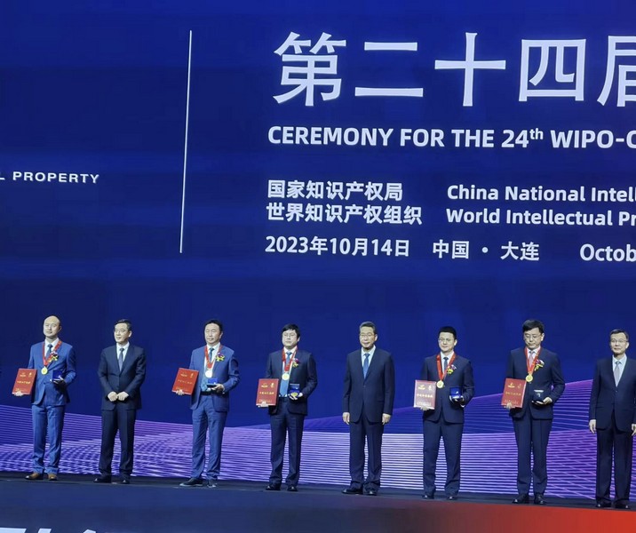 1697438220689767NzX1.jpg 頒獎現(xiàn)場照片-攝影許新德.jpg